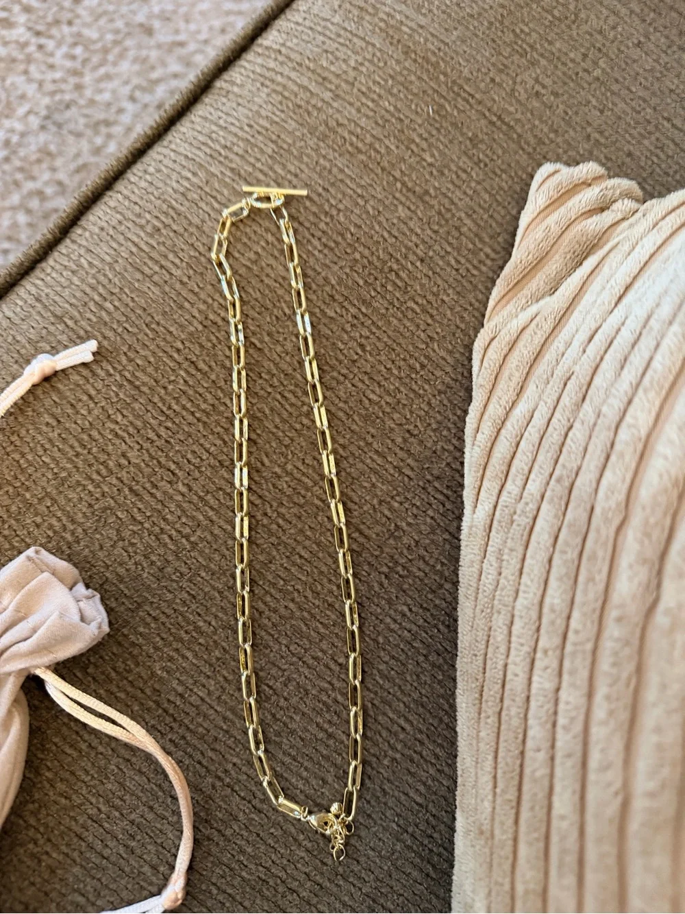 Gold Chain Toggle Necklace - Women's Fashion Jewelry